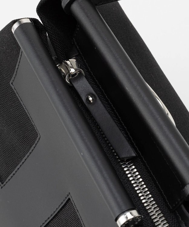 IACUCCI ＜Oggi 2月号掲載＞【ナイロン】ソルベット BP CORDURA/RUGA ブラック