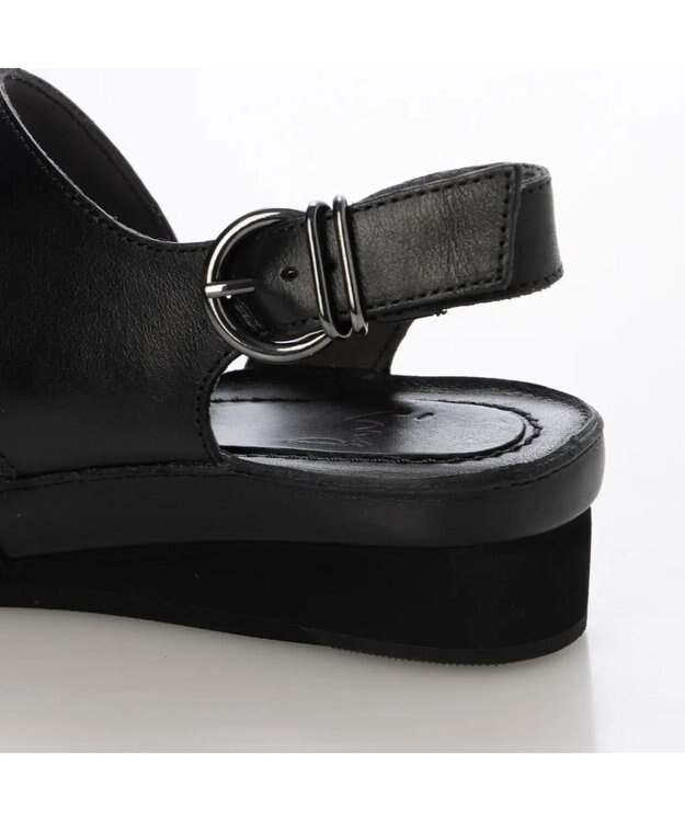 ing <ing>【WEB限定】【サスティナブル】ワイドストラップサンダル ブラック