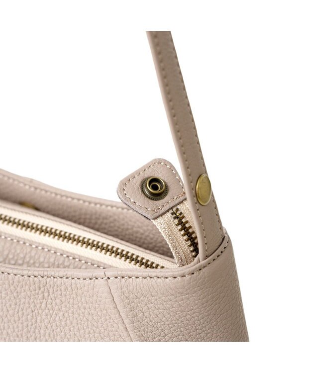 IBIZA ボンダード　ショルダーバッグ ピンクベージュ