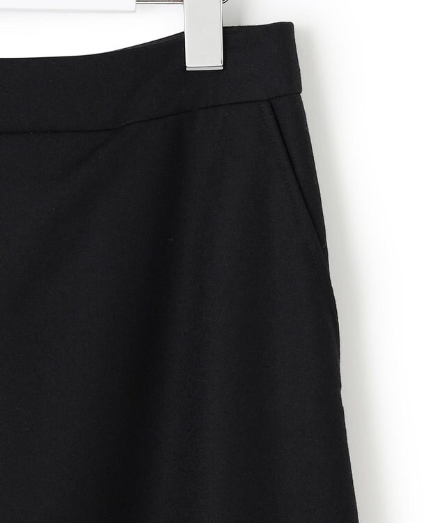 23区 ウールミルドストレッチフロントタック Aラインスカート ブラック系