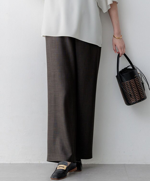 23区 【先行予約】リネンライクグロッシー ワイドパンツ グレー系
