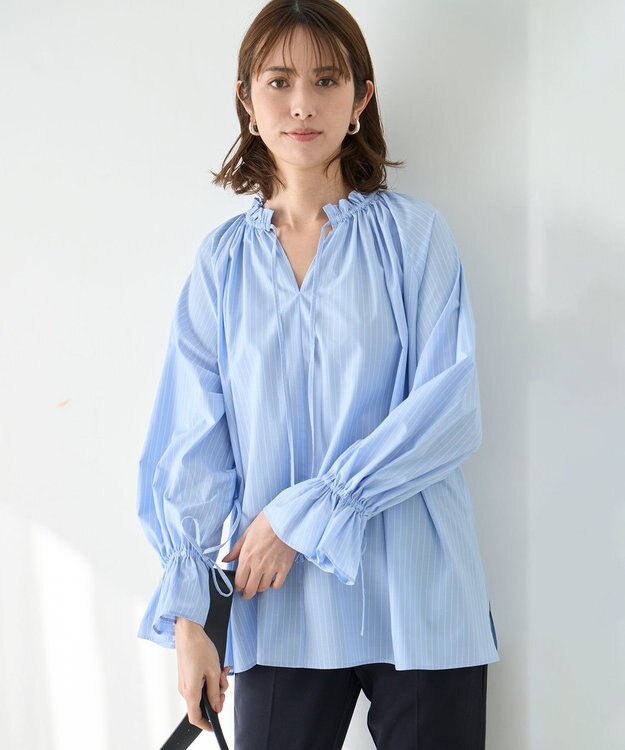 UNFILO L 2WAYギャザーブラウス ブルー×オフストライプ