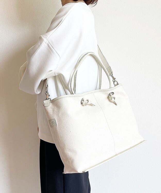 Hekhèr Le Style de Vie 【日本製 / A4サイズ対応/2WAY】コットンキャンバス×シュリンクレザー ノットトートバッグ large ホワイト