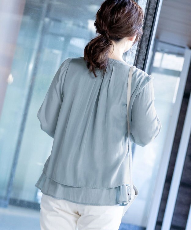 Tiaclasse 【新色追加・洗える】重ねヘムタックブラウス サックス