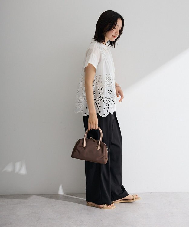 Green Parks スカラップ刺しゅうブラウス Off White