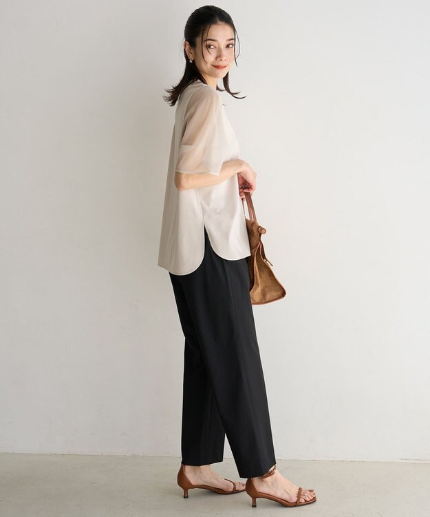 UNFILO BEAUTY FORM-T シアースリーブT グレージュ