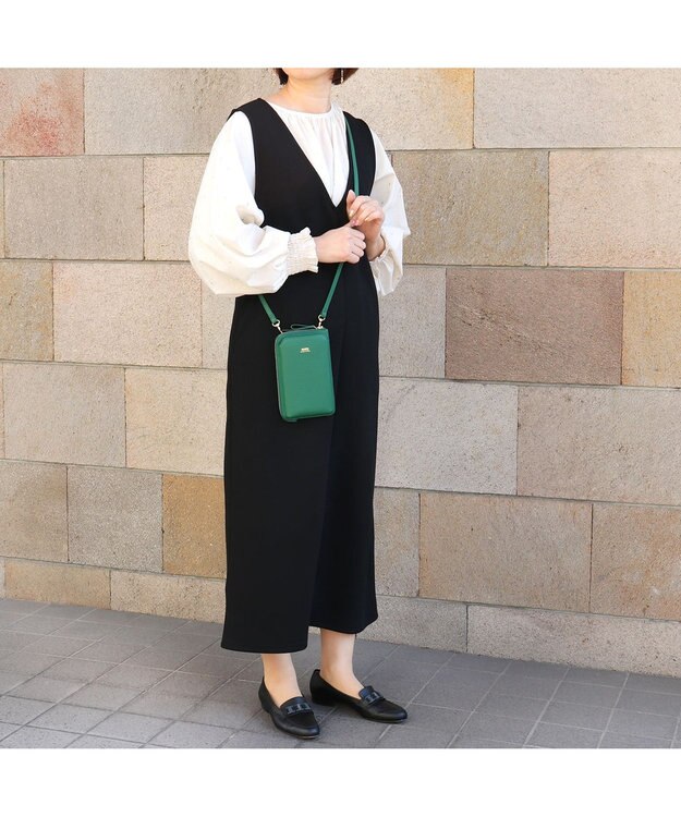 IBIZA MUNDO　マルチポシェット 緑