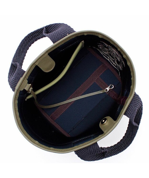 A.D.M.J. 【魔法の様に軽い】マジックライト/イタリアンファブリックステッチ刺しゅうデイリートートS オリーブ