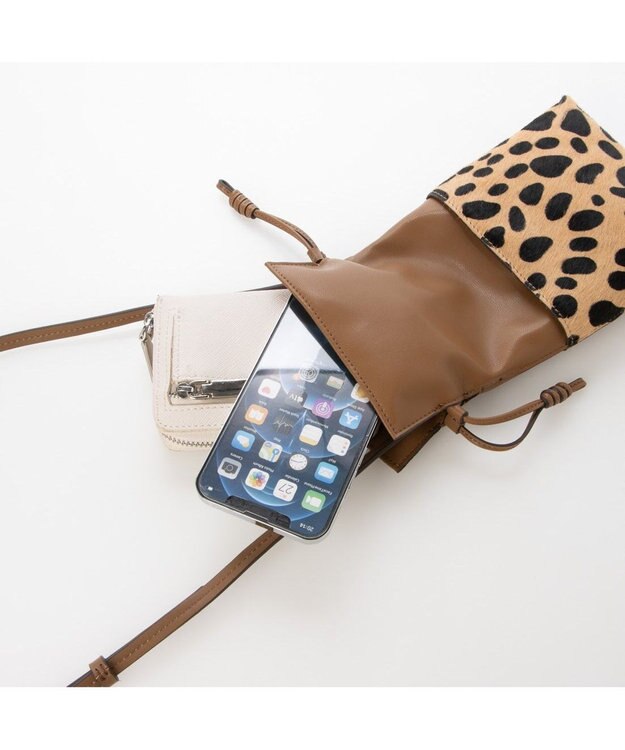 UNBILLION kakatoo ハラコポケットモバイルショルダー ブラウン