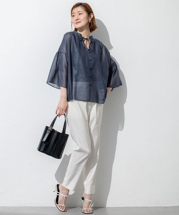 23区 【洗える】リネンレーヨンストレッチ テーパード パンツ ホワイト系