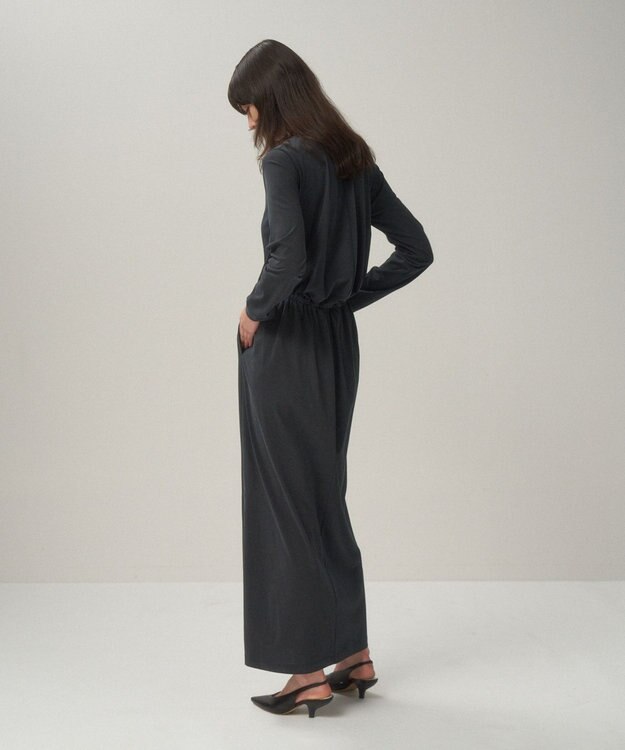 ATON FRESCA PLATE NUBUCK | クルーネックドレス CHARCOAL GRAY