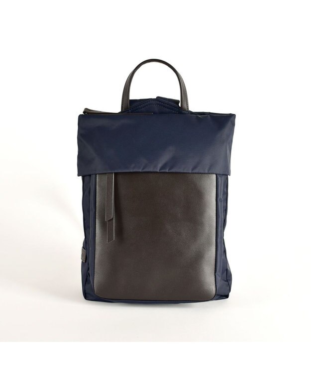 Y'SACCS リサイクルナイロン×カウレザー ラップリュック　Sサイズ ネイビー