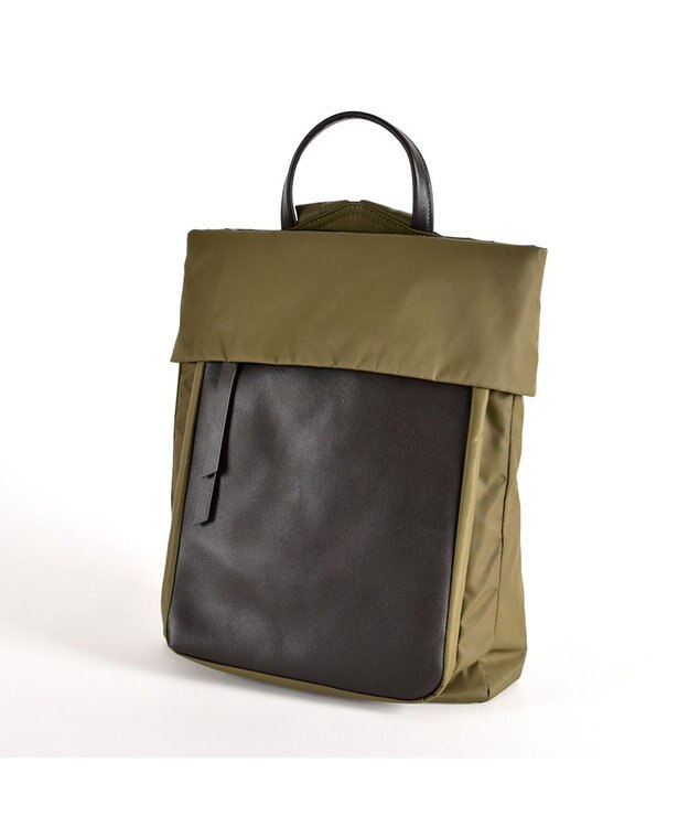 Y'SACCS リサイクルナイロン×カウレザー ラップリュック　Sサイズ カーキ