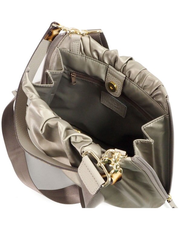 PELLE BORSA ミドルサイズショルダー W Face 4658 チアーズ トープ