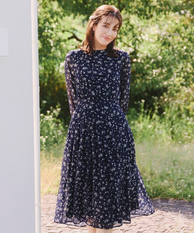 Tiaclasse 【新色追加・洗える】花柄フリルドレープワンピース ダークネイビー