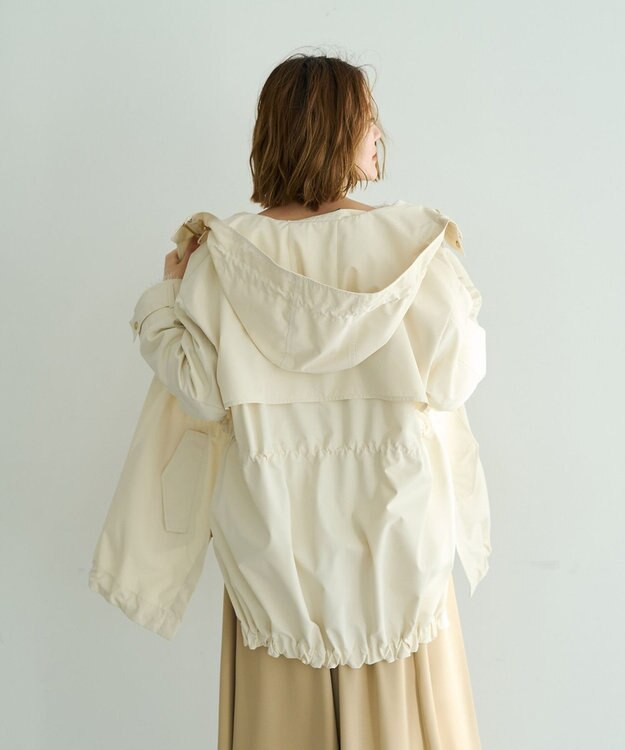 YECCA VECCA [撥水/花粉ガード]ミドル丈マウンテンパーカー Ivory