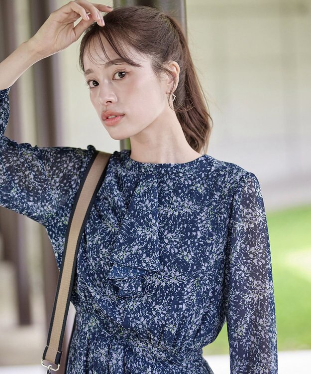 Tiaclasse 【新色追加・洗える】花柄フリルドレープワンピース ラベンダー