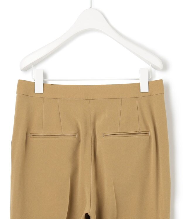 ICB 【人気のため新色追加・洗える】Naiaバックサテン テーパードパンツ ベージュ系