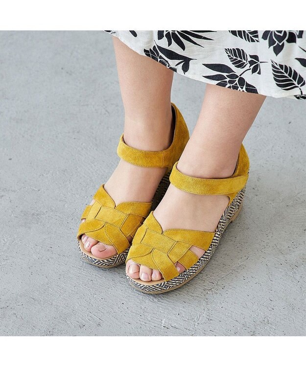 MODE ET JACOMO <D'ICI>カットワークストラップサンダル イエロースエード