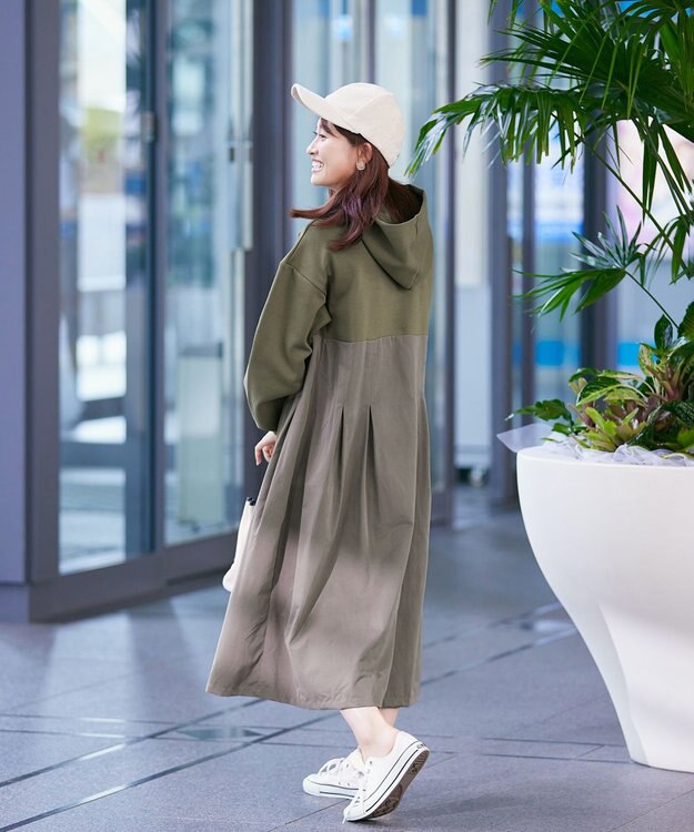 Tiaclasse 【洗える】ダンボール切替パーカーワンピース カーキ