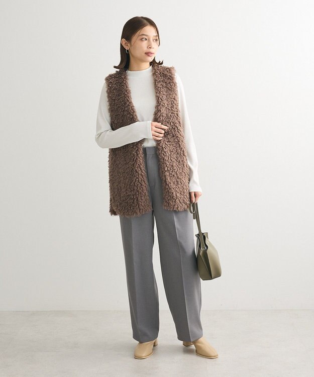 Green Parks シープライクファーベスト Gray Beige