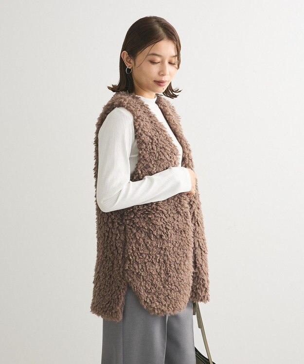 Green Parks シープライクファーベスト Gray Beige