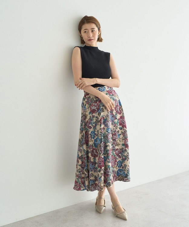 YECCA VECCA ゴブラン柄フレアスカート Beige