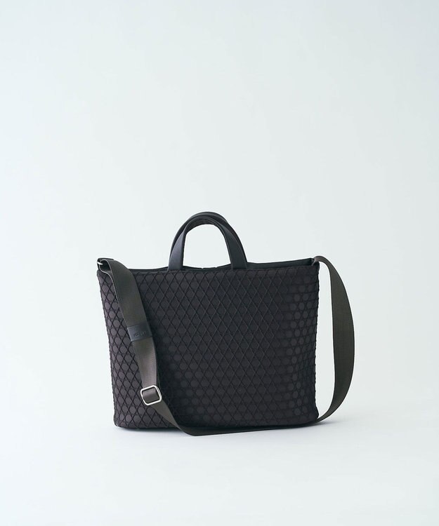 MIYABIYA LAQUOH【撥水加工】篭目柄エンボスボンディング スリム２WAYトート チョコ