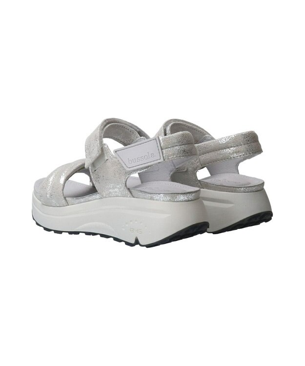 INTER-CHAUSSURES 【BUSSOLA】厚底クッションベルトサンダル シルバー