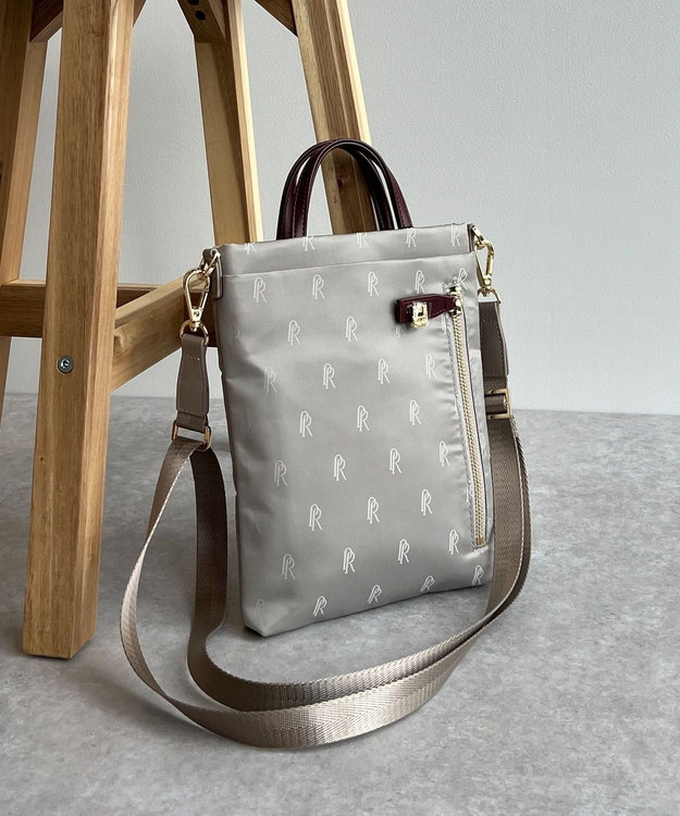 ACE BAGS & LUGGAGE PROGRES パルトゥ ショルダーバッグ  15592 プログレ クールグレージュ