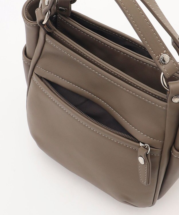 Y'SACCS カウレザー スクエア2wayミニトート グレージュ