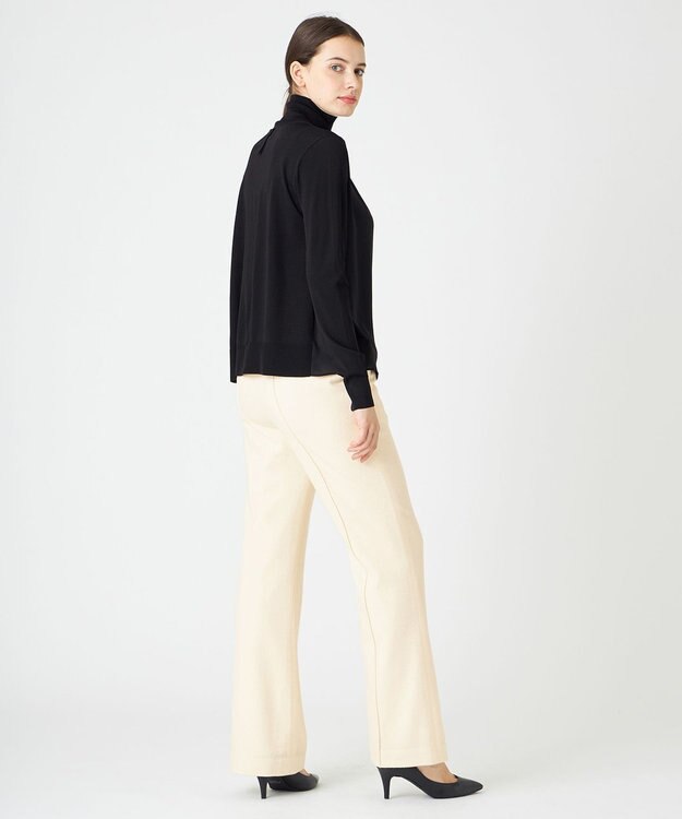 BEIGE， MAZARINE / スリムフレアパンツ Ecru