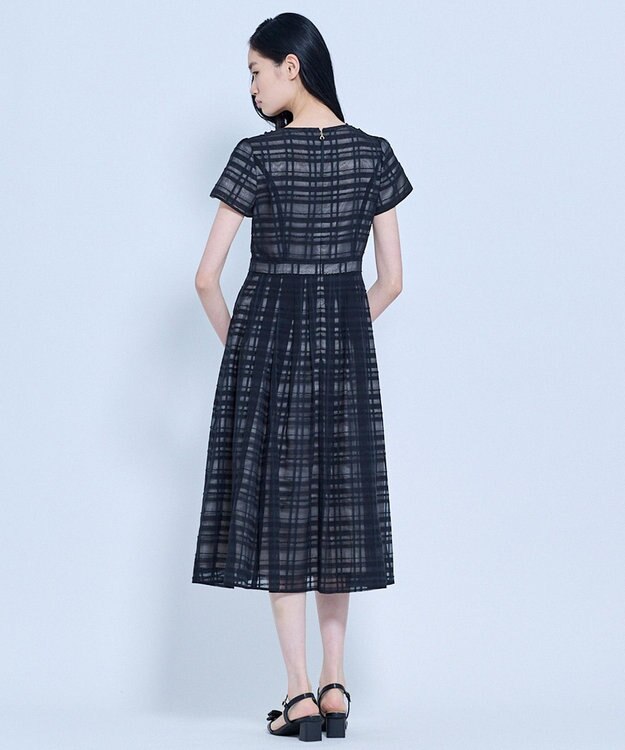 TOCCA 【星風まどかさん着用】FLOATING CHECK ドレス グレー系5