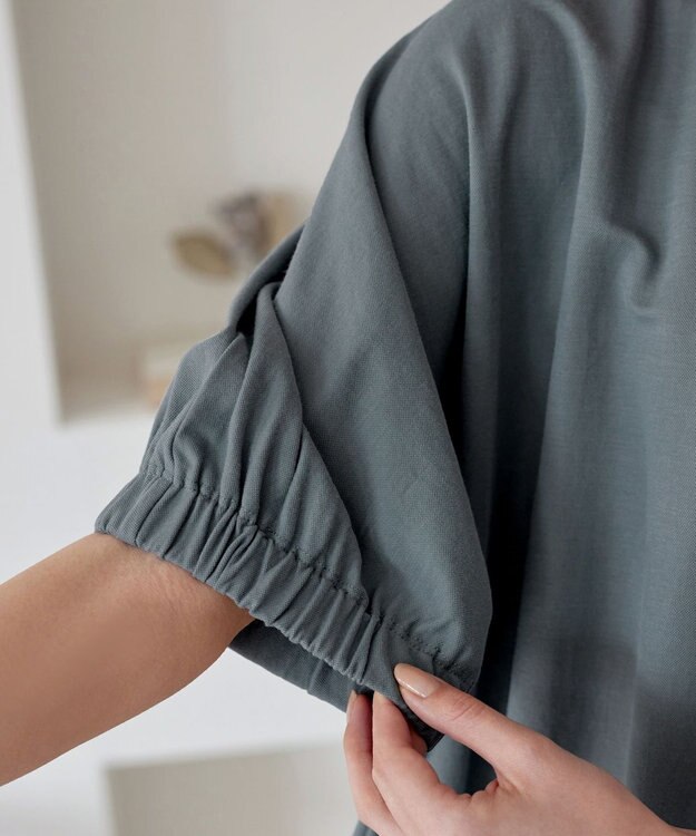 Tiaclasse 【接触冷感】袖ギャザードルマンプルオーバー ブルーグレー