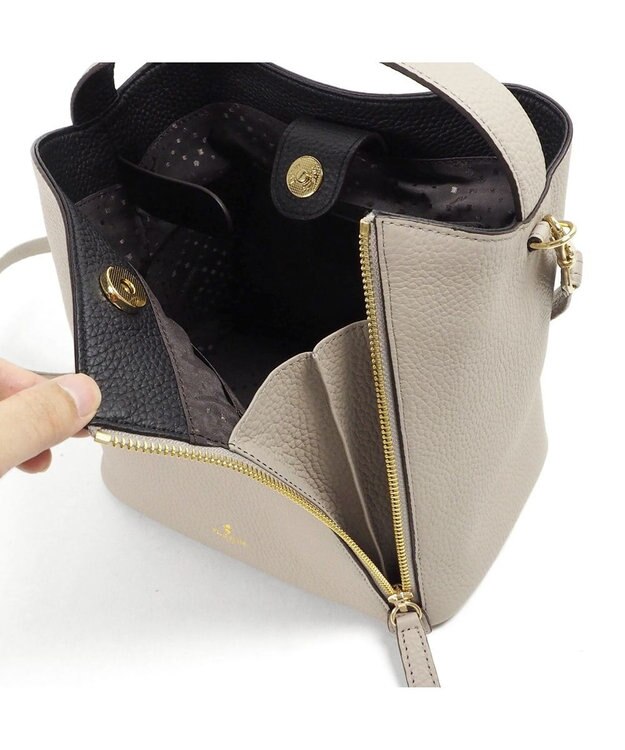 PELLE BORSA 2ウェイショルダーバッグ Reinette レネット 4741 グレージュ