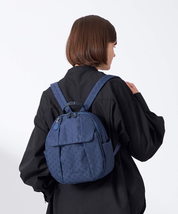 Y'SACCS 【ムック本掲載】Polka Dots リュックサック Sサイズ ネイビー