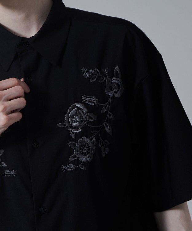 WEGO TRフラワーモチーフシャツ（S） 柄2