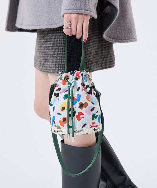 LeSportsac DRAWSTRING BUCKET XBODY/シティオブアップルズ シティオブアップルズ