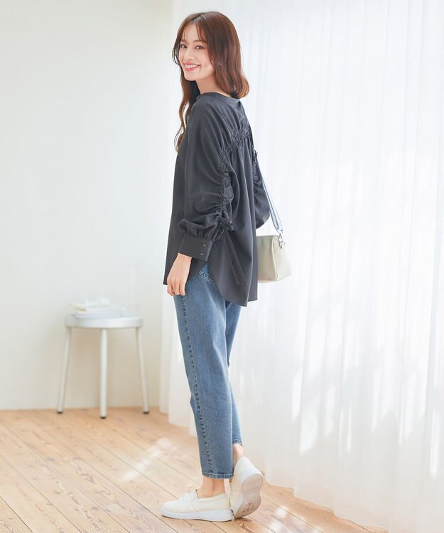 Tiaclasse 【洗える】ドロストギャザー袖シャツチュニック チャコールグレー