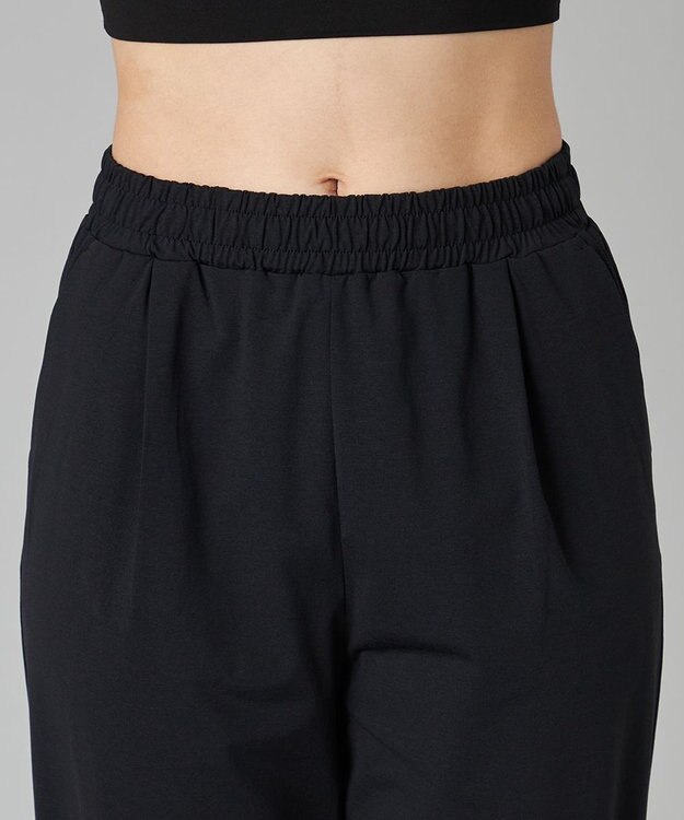 Chacott Chacott BALANCE EasyCare+テーパードパンツ ブラック