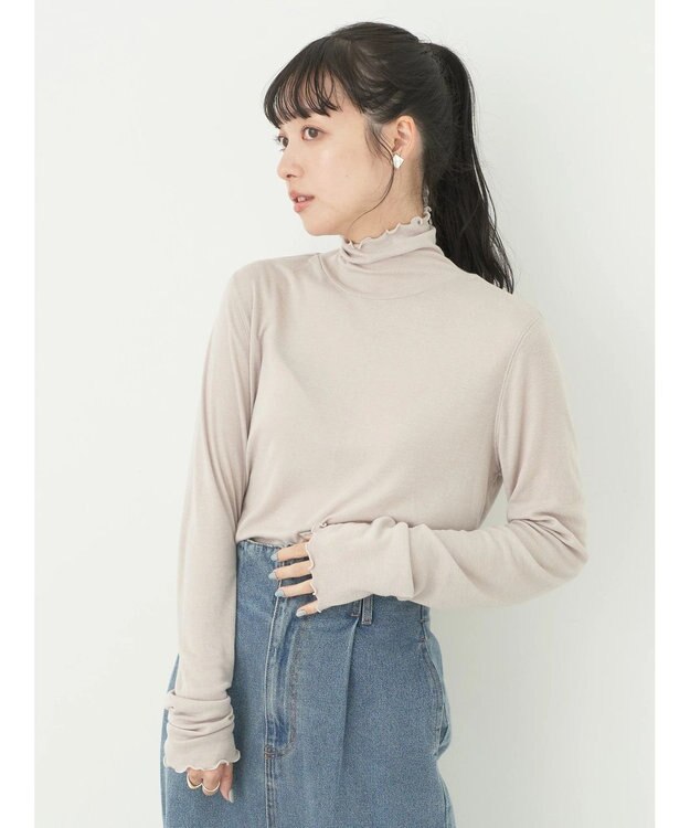 earth music&ecology シアータートルネックプルオーバー Beige