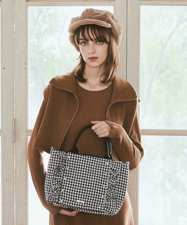 Maison de FLEUR 2Way千鳥柄フリルトートMバッグ Black