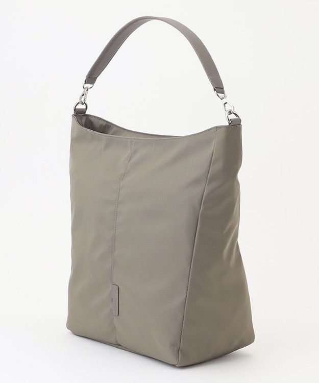 Y'SACCS ツイルナイロン　カーブショルダー　Mサイズ グレージュ