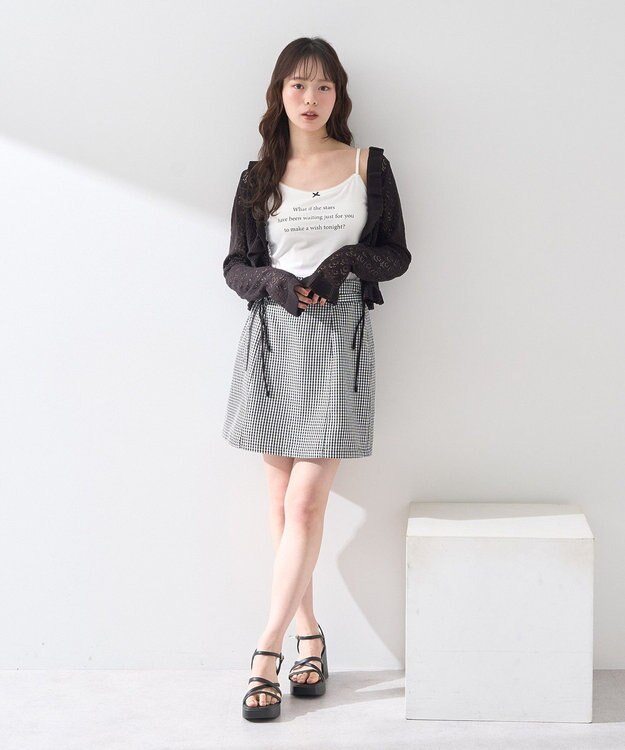 earth music&ecology メッセージプリントカップ付きキャミソール Off White