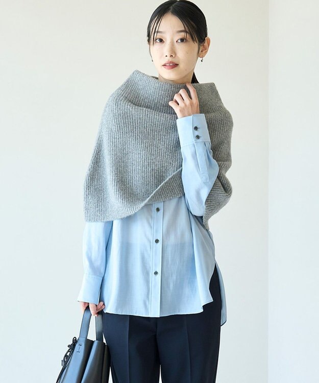 UNFILO 【WEB/一部店舗限定】ふわふわニット ケープスヌード