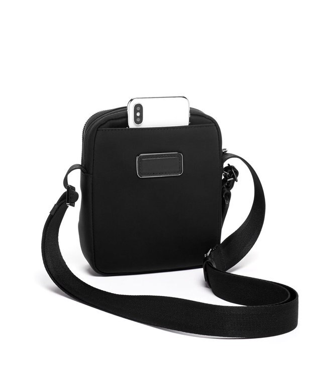 TUMI メンズ  TUMI HARRISON 「ニコルス」スモール・クロスボディ ブラック