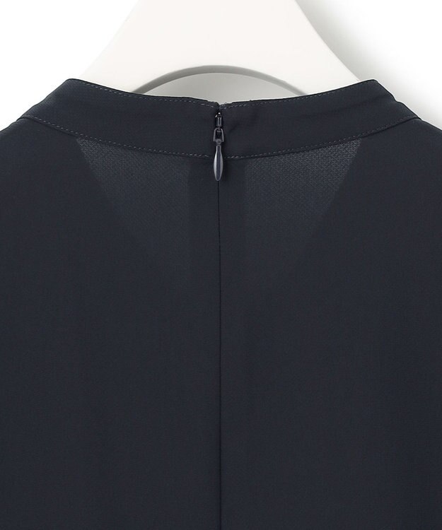 ICB 【接触冷感・UVケア・速乾・洗える】BackSatinAmunzen  5分袖スカーフタイブラウス ネイビー系