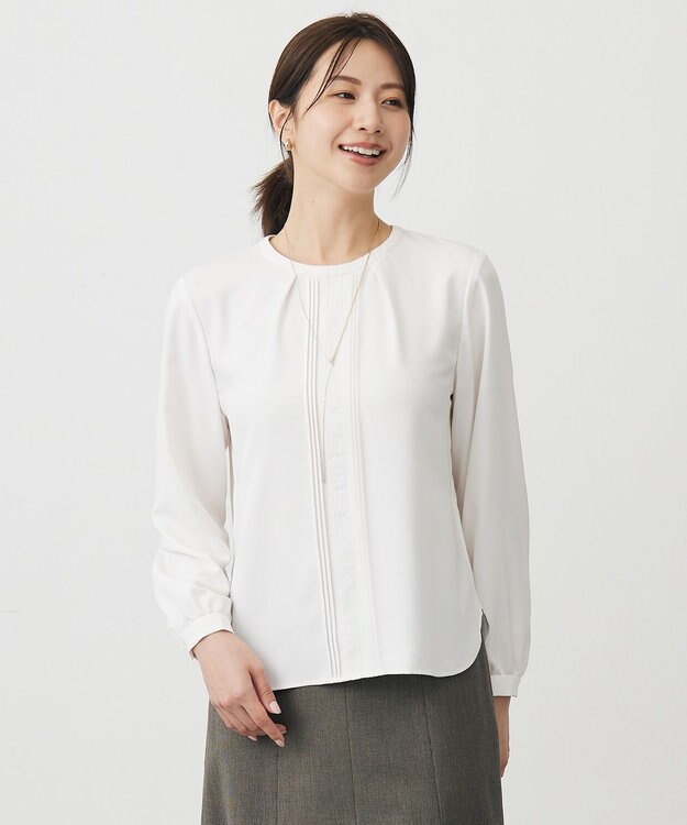 J.PRESS LADIES ヌーディスバックサテン ブラウス アイボリー系