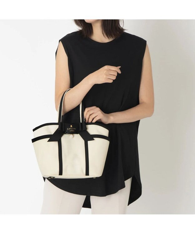 LANVIN en Bleu LANVIN en Bleu ランバンオンブルー ジュール トートバッグ ポーチ付 M アイボリー
