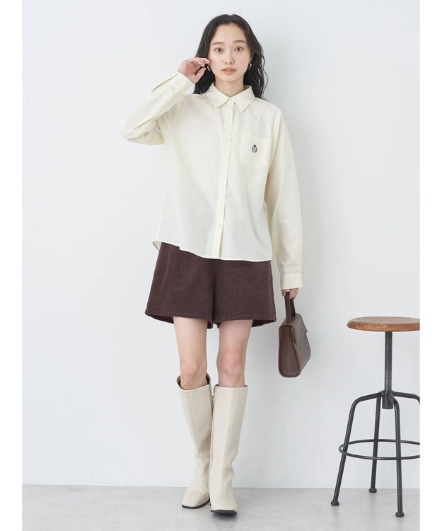 earth music&ecology ロゴ刺繍シャツ Cream